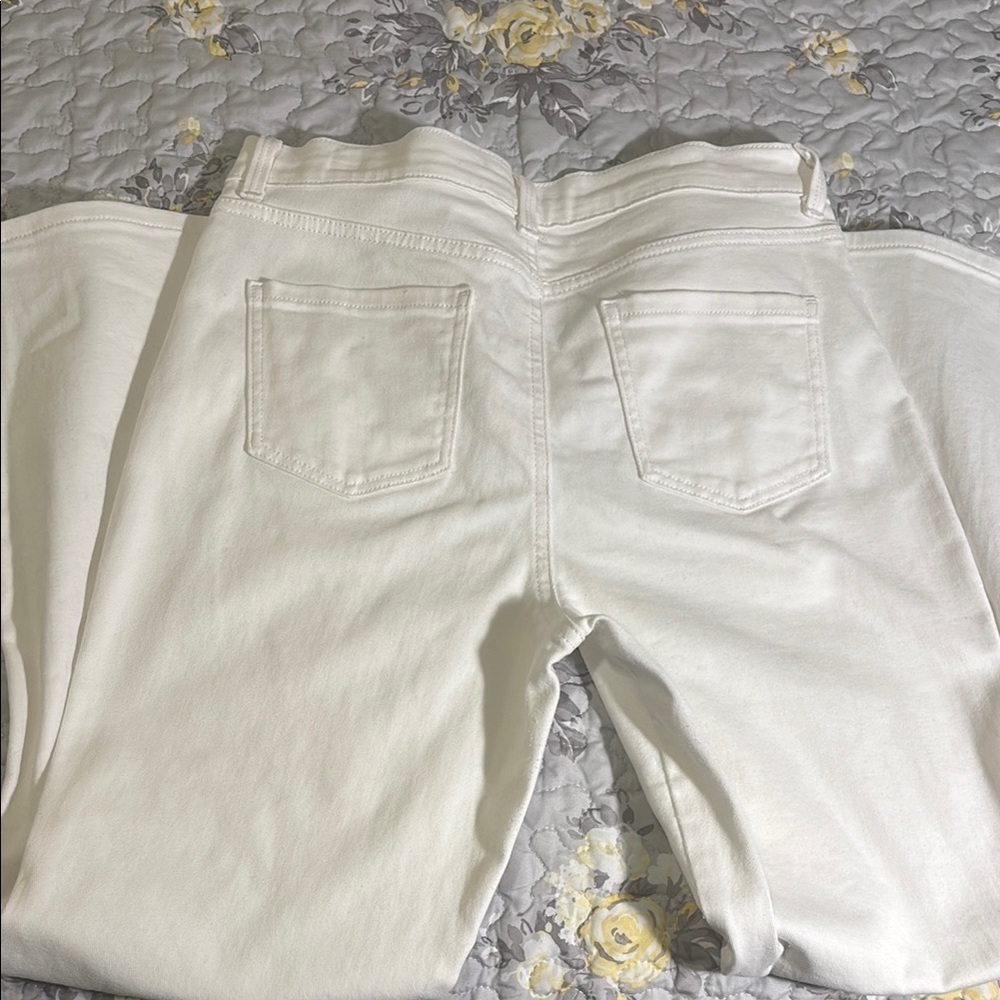 Gloria Vanderbilt Women's White Straight Leg Jeans - Picture 6 of 9